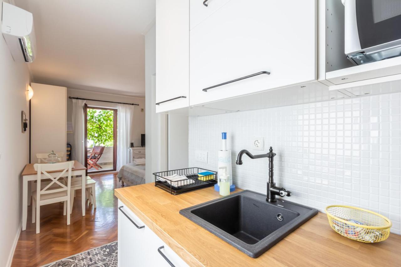 באסקה Apartments Vladan With Terrace מראה חיצוני תמונה